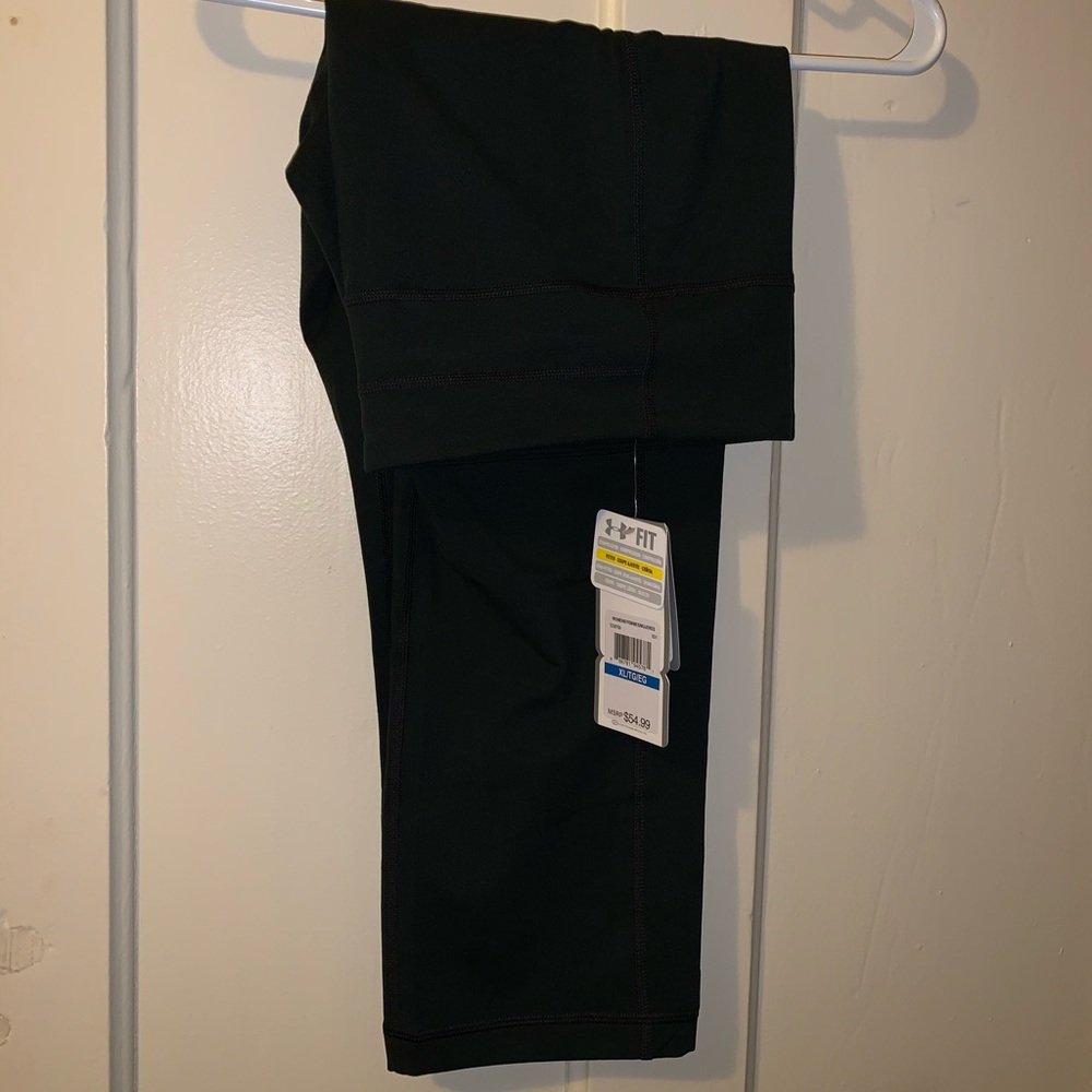 Under Armour Fitted Compression Capris